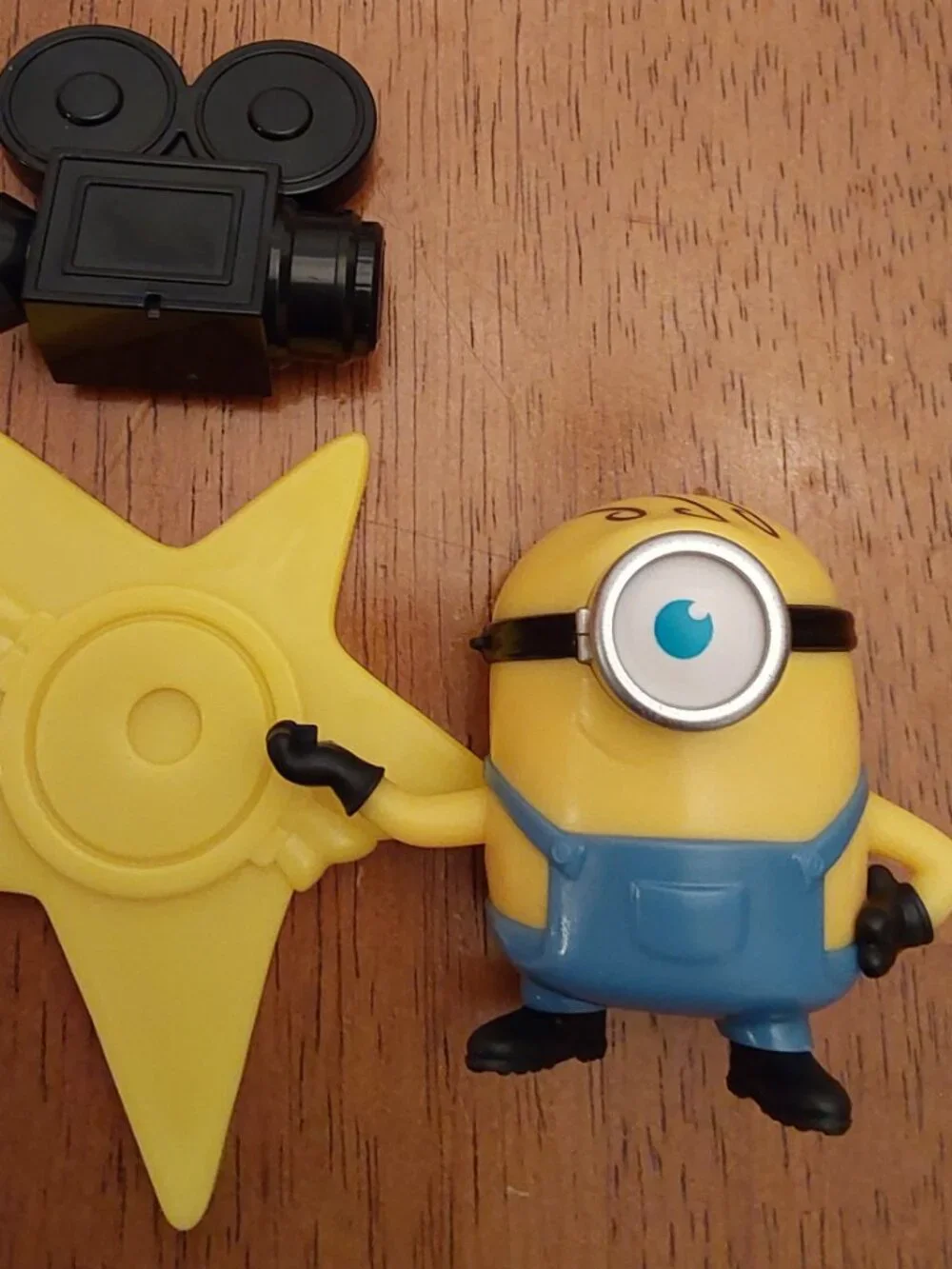 JAMES THE MINION FROM MINION & MONSTERS NEW
